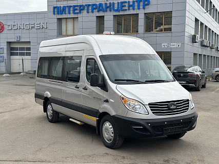 Новый микроавтобус МАЗ для школы олимпийского резерва